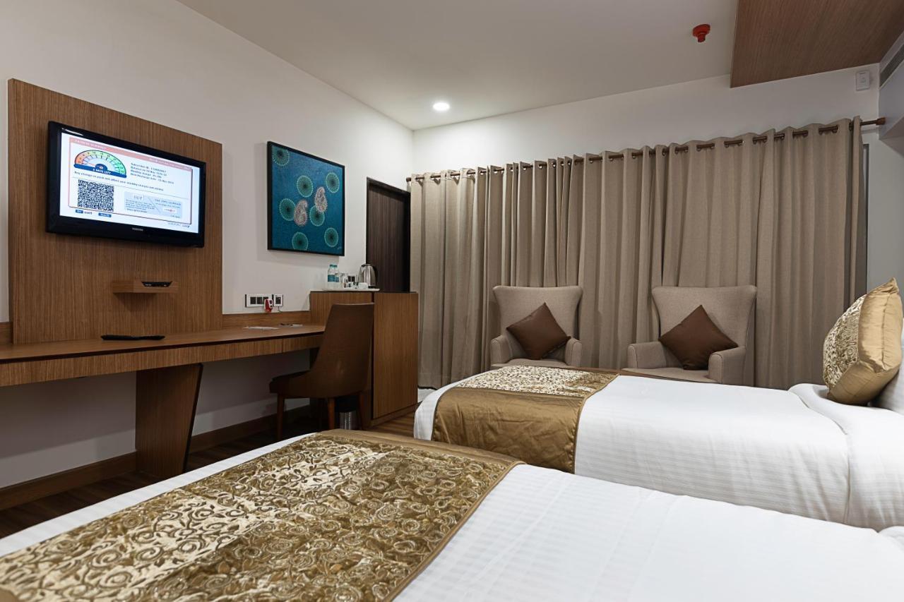 Delhieez - A Boutique Hotel Нью-Делі Екстер'єр фото