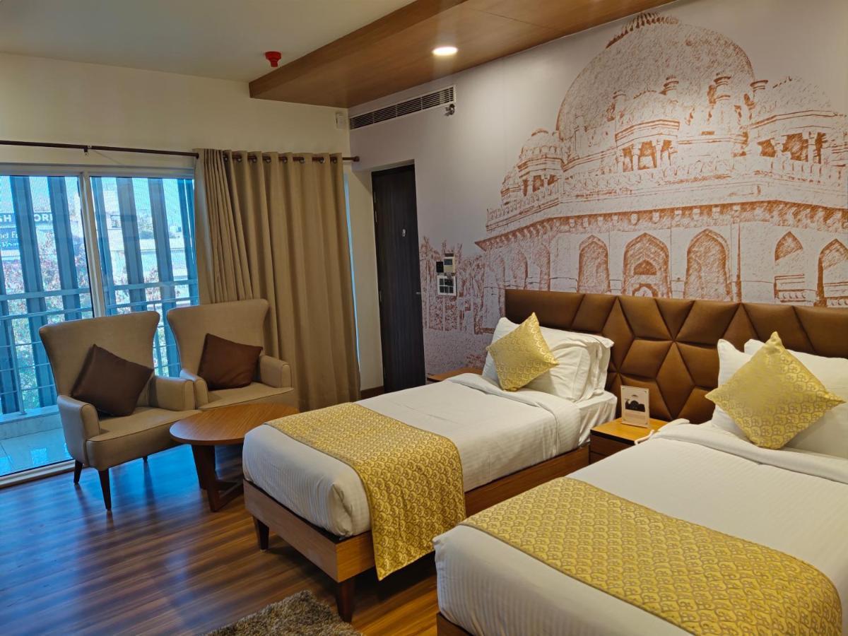 Delhieez - A Boutique Hotel Нью-Делі Екстер'єр фото