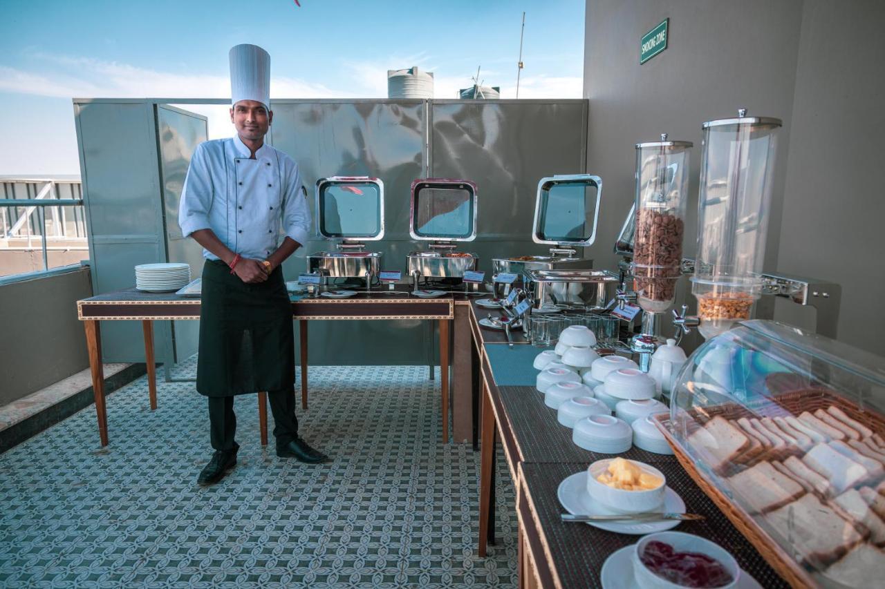 Delhieez - A Boutique Hotel Нью-Делі Екстер'єр фото